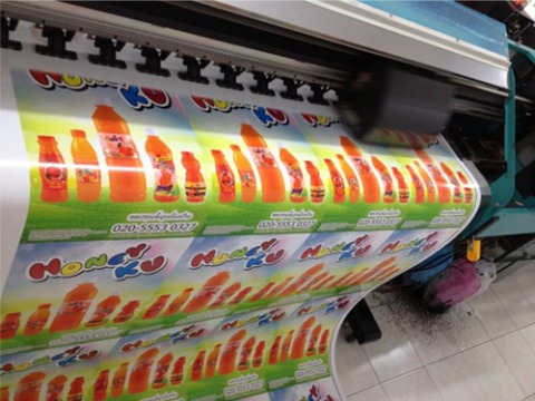 รับพิมพ์สติ๊กเกอร์ราคาถูก